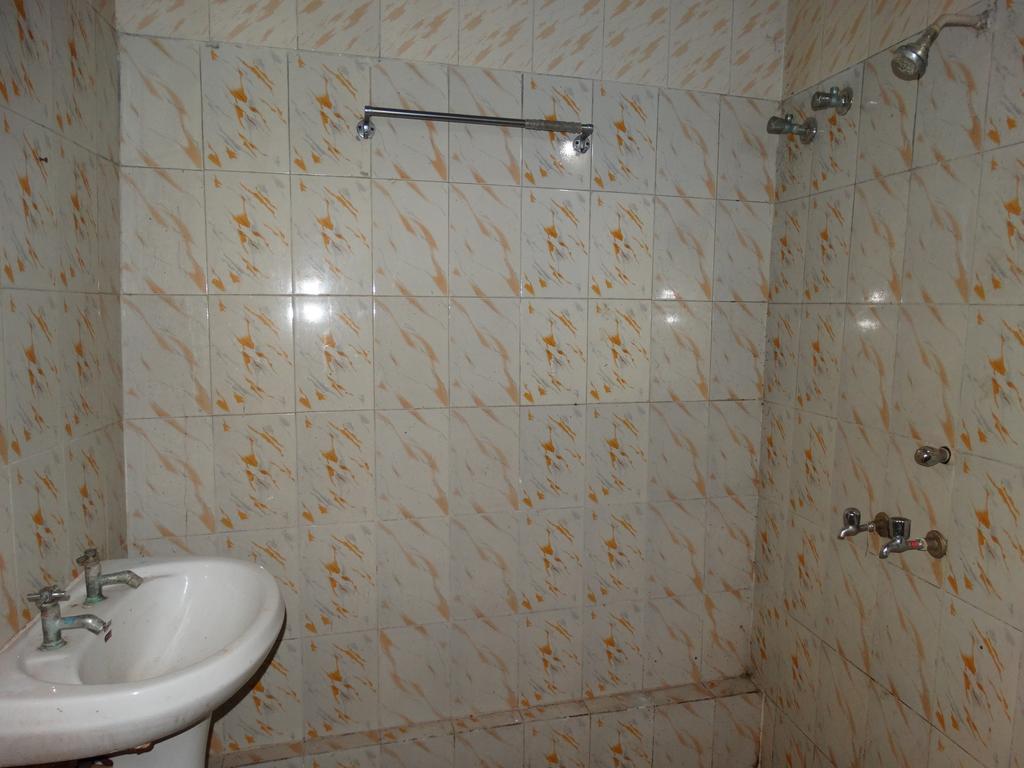 Goldy Guest House Varanasi Exterior foto